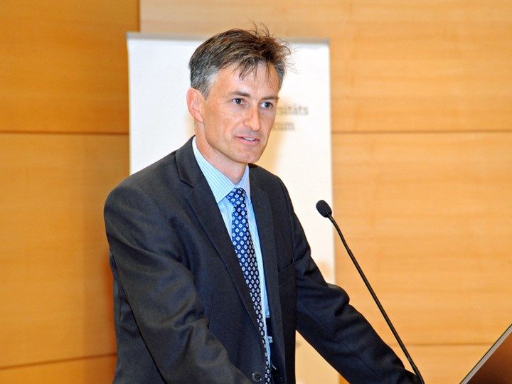 Wolfgang Högler, Vorstand der Universitätsklinik für Kinder- und Jugendheilkunde am Kepler Universitätsklinikum