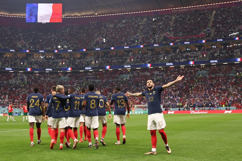 Die Frankreich-Stars bejubelten den Traumstart.