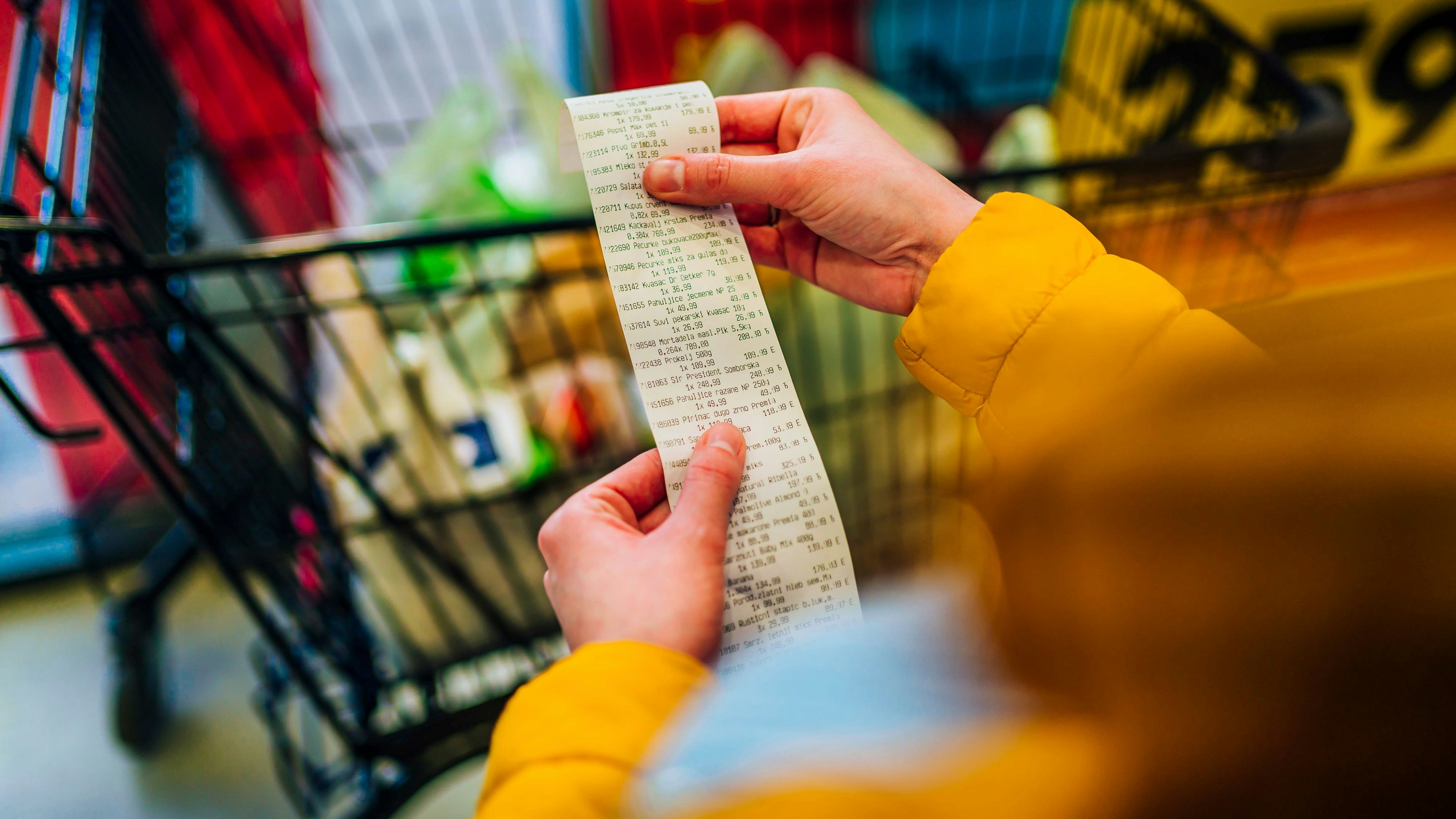 So stark wirkt sich die Inflation auf deinen Einkauf aus.