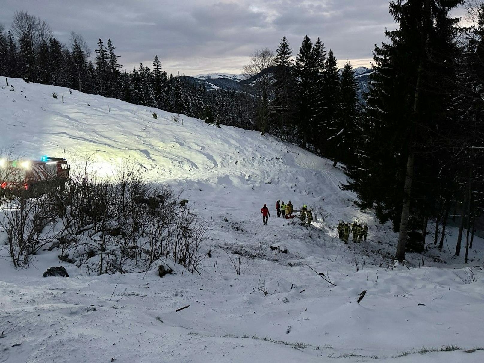 Der wenige Minuten später eintreffende Notarzt des NAH konnte nur noch den Tod des 63-Jährigen feststellen.