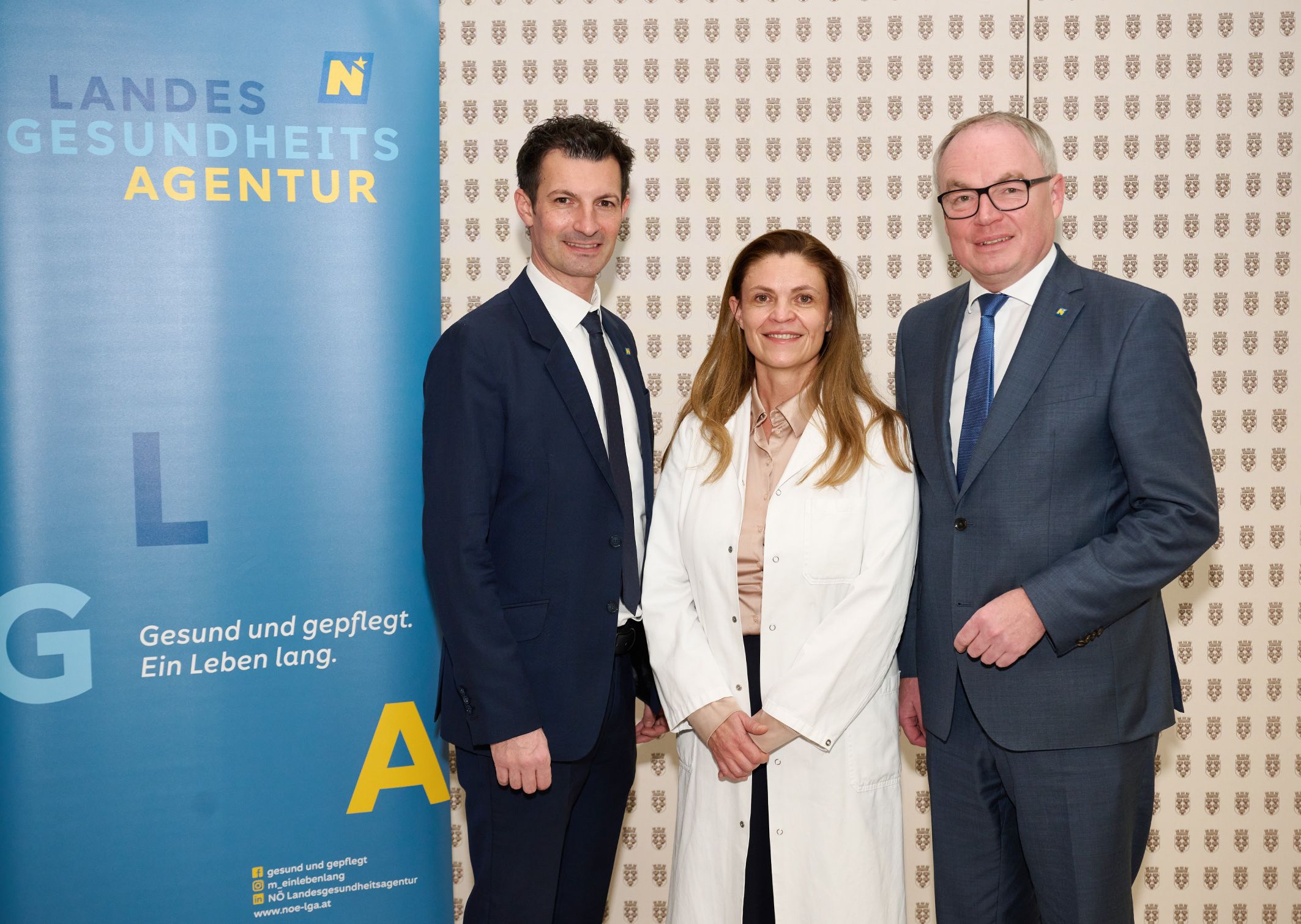 Landtagsabgeordneter und Bürgermeister von Gänserndorf, René Lobner, Prim. Dr. Milana Unterweger-Jocic und LH-Stellvertreter Stephan Pernkopf