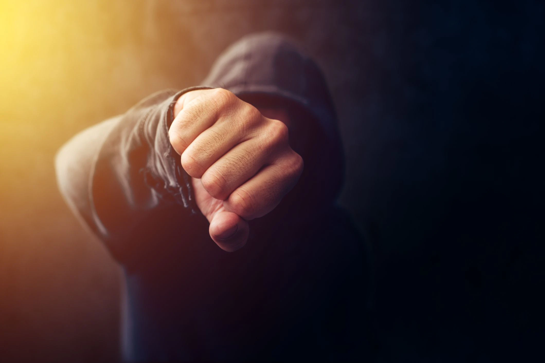 Der Teenager wurde heftig attackiert und wehrte sich couragiert.