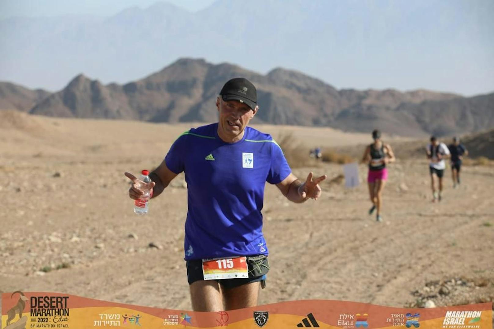 Normann Hofstätter beim Desert Marathon in Aktion