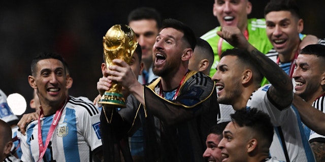 Neuer Spitzenreiter Messi: Die zehn erfolgreichsten Instagram-Posts -  Unterhaltung