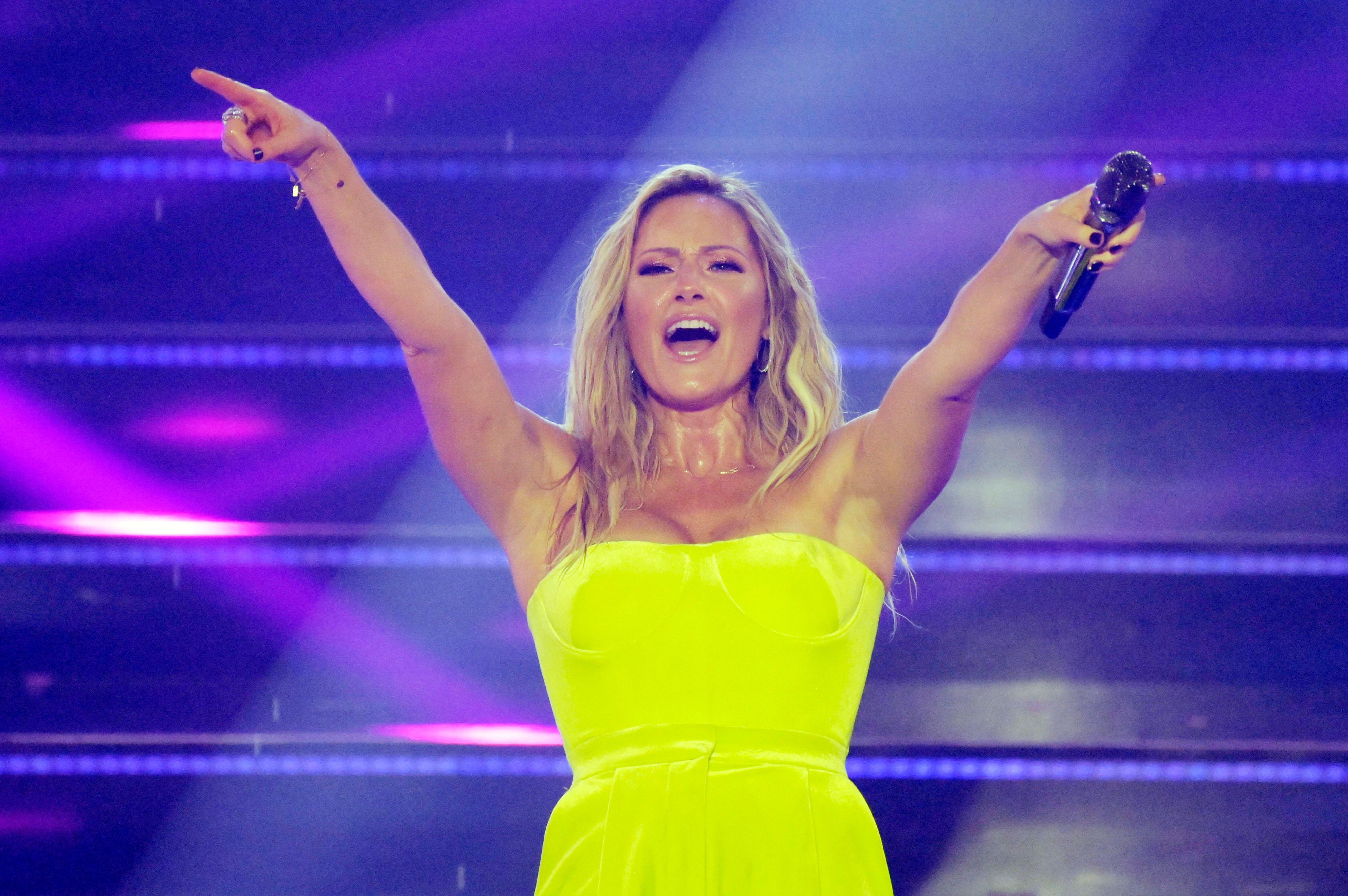 Helene Fischer ist eine absolute Powerfrau und gibt auf der Bühne immer 100 Prozent. 