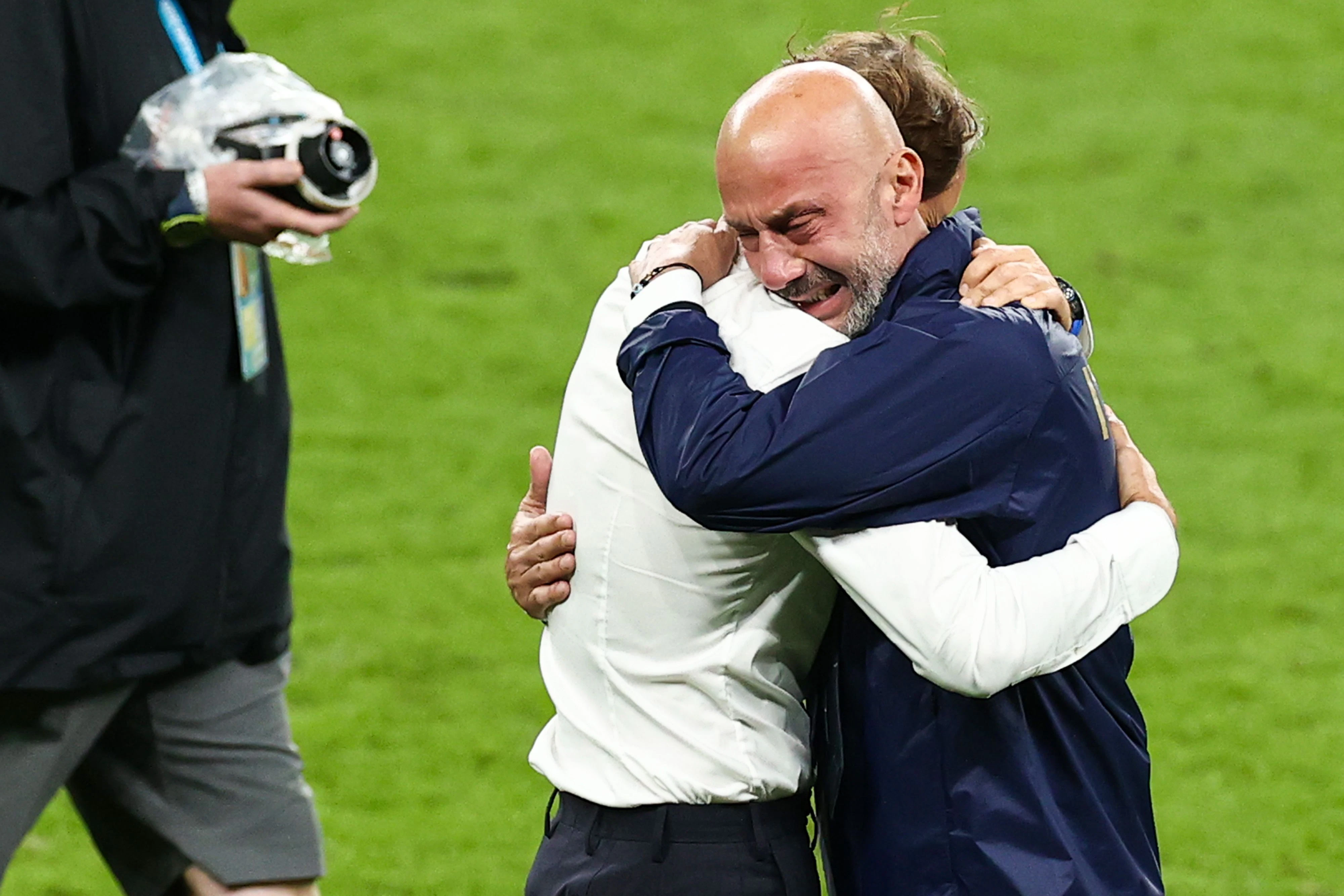 Vialli und Mancini feiern 2021 den Euroameistertitel.