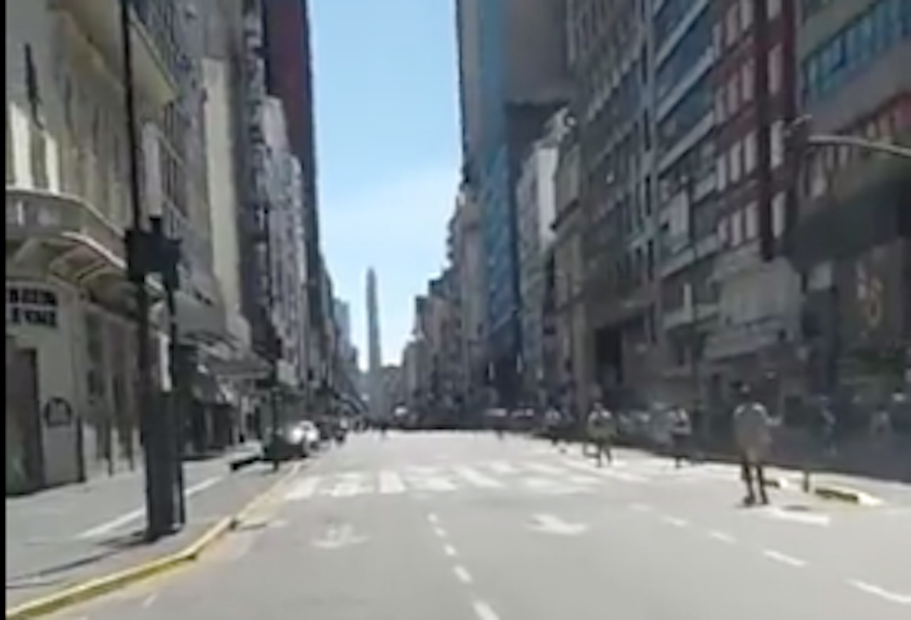 Heute.at - Video aus Buenos Aires zeigt leere Straßen beim Finale