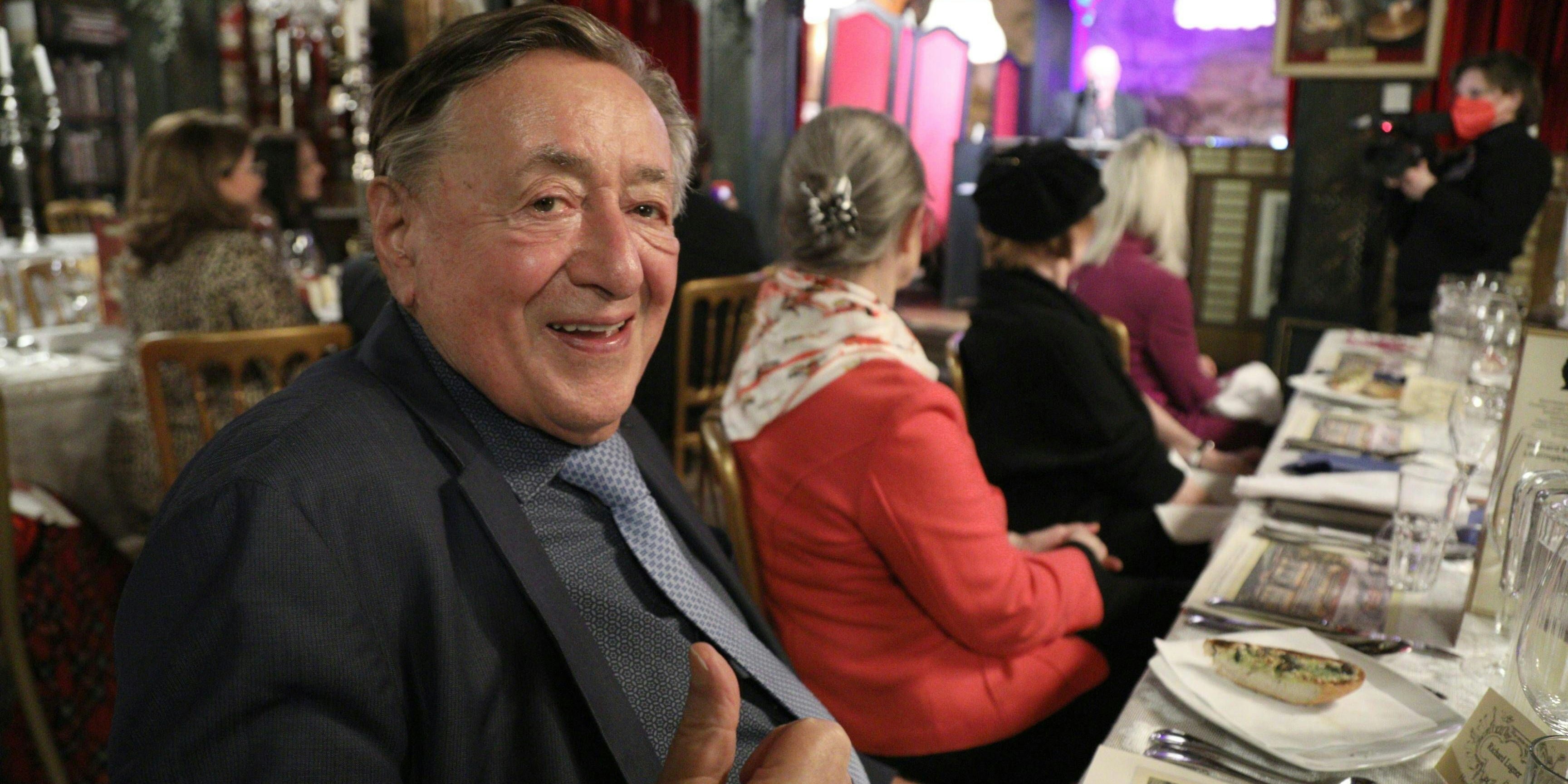 Richard Lugners Einkaufszentrum, die "Lugner City" wird häufig von Obdachlosen heimgesucht. 