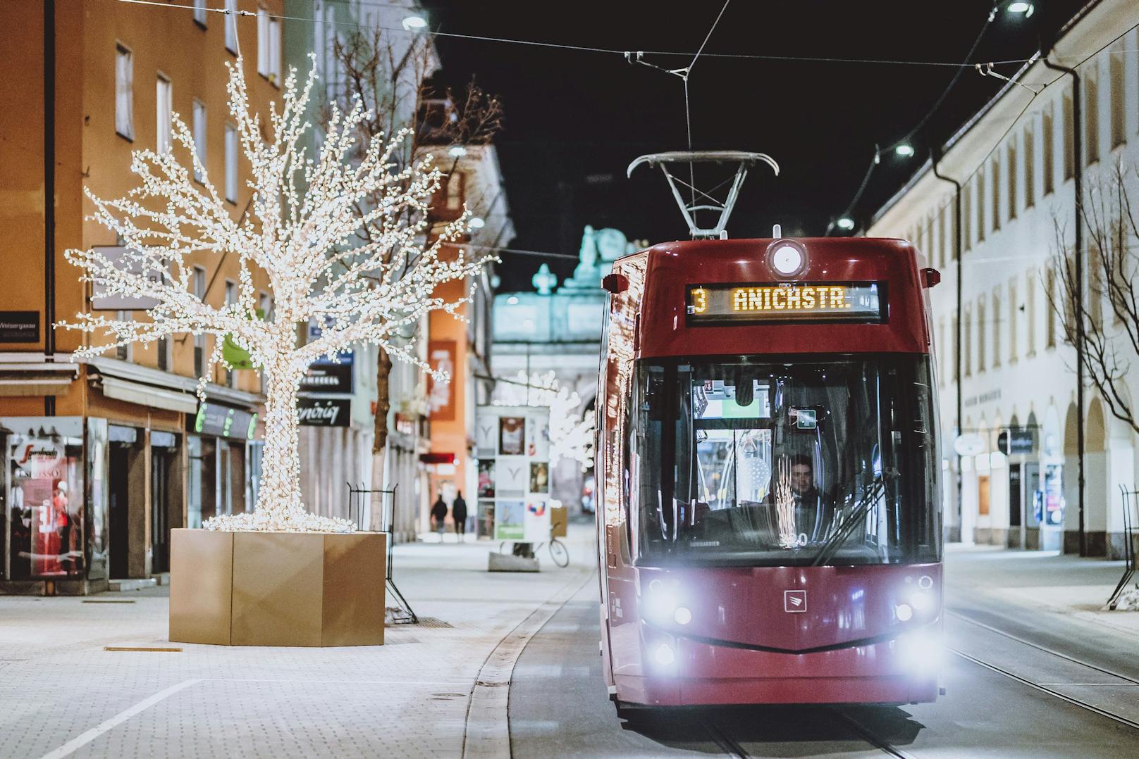 Mit der Aktion soll eine Alternative zum häufig betrunkenen Autofahren zu Silvester geboten werden. 