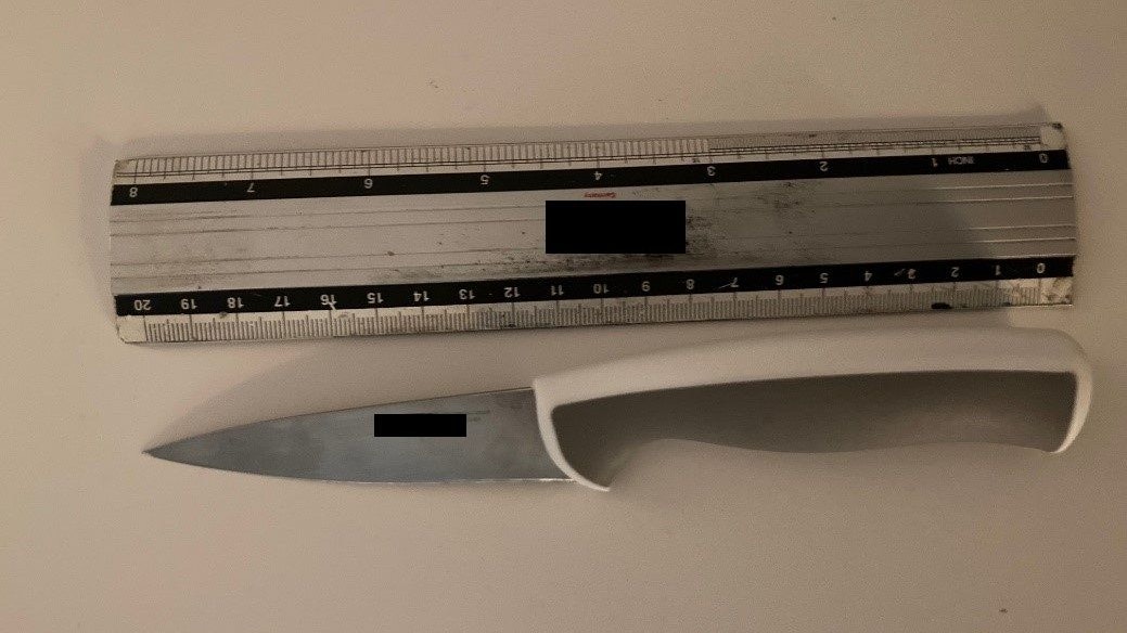 Das Messer wurde sichergestellt.