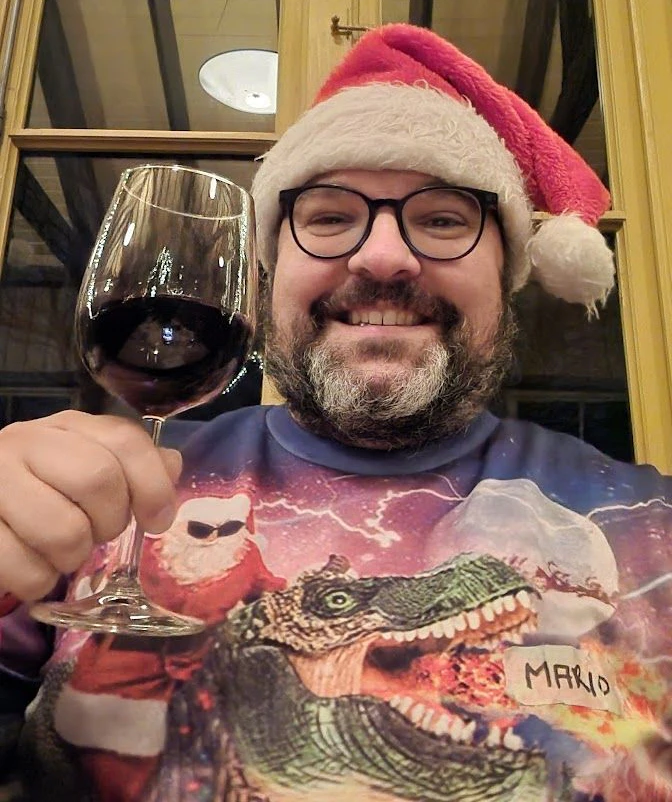 Mario G. hat noch Platz für drei Personen auf seiner Weihnachtsfeier in Innsbruck.
