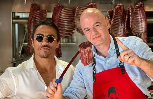 Salt Bae mit Infantino