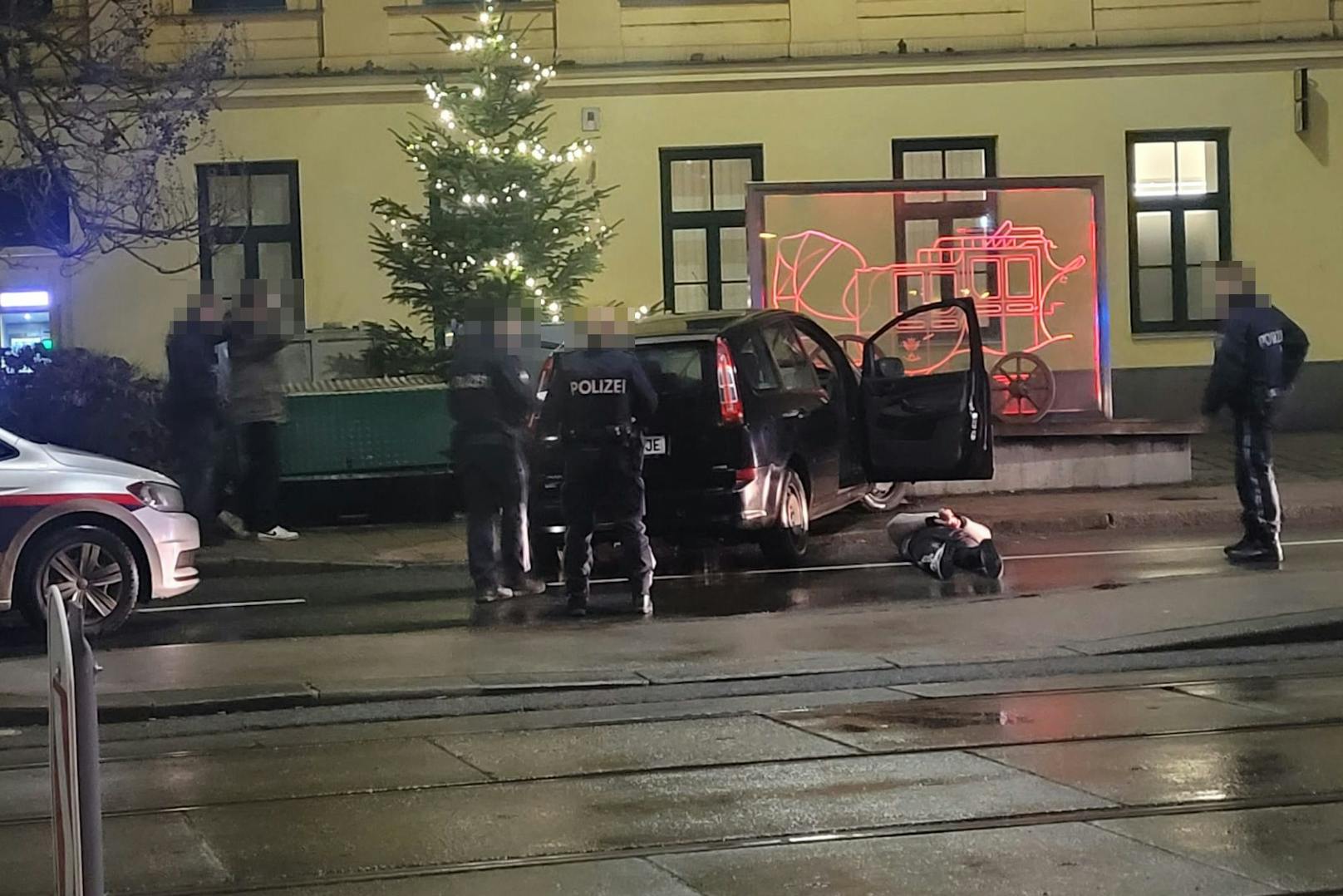 Der Rowdy wurde von der Polizei mehrfach angezeigt.