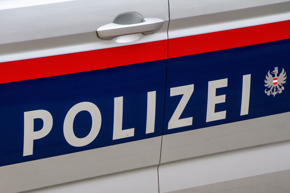 Die Polizei rückte an und hielt Nachschau bei der toten Frau.