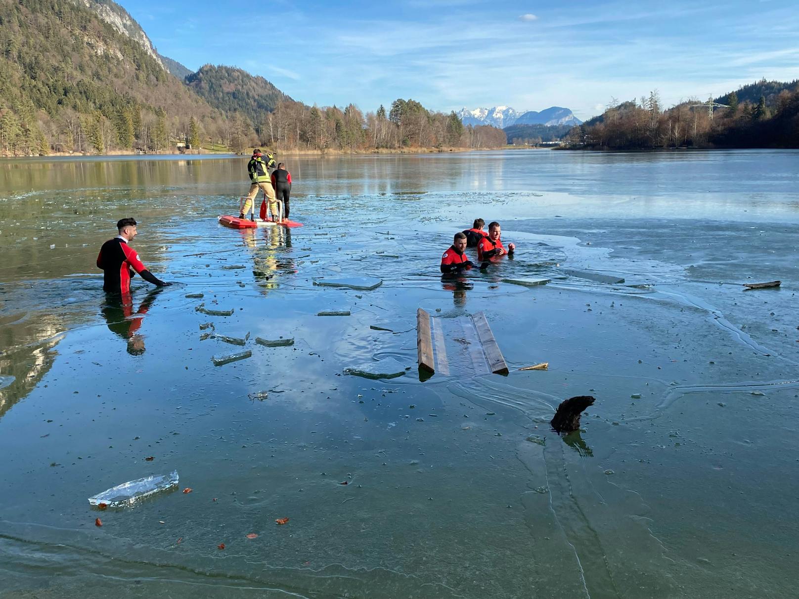 Am Reintaler See in Kramsach kam es zu einem Eisnotfall.