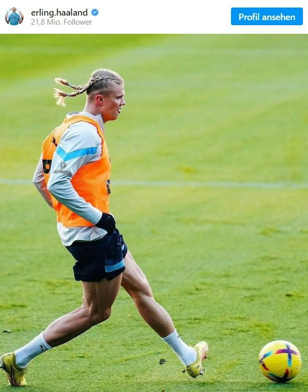 "Pippi Langstrumpf!" Fans witzeln über HaalandLook Fussball heute.at