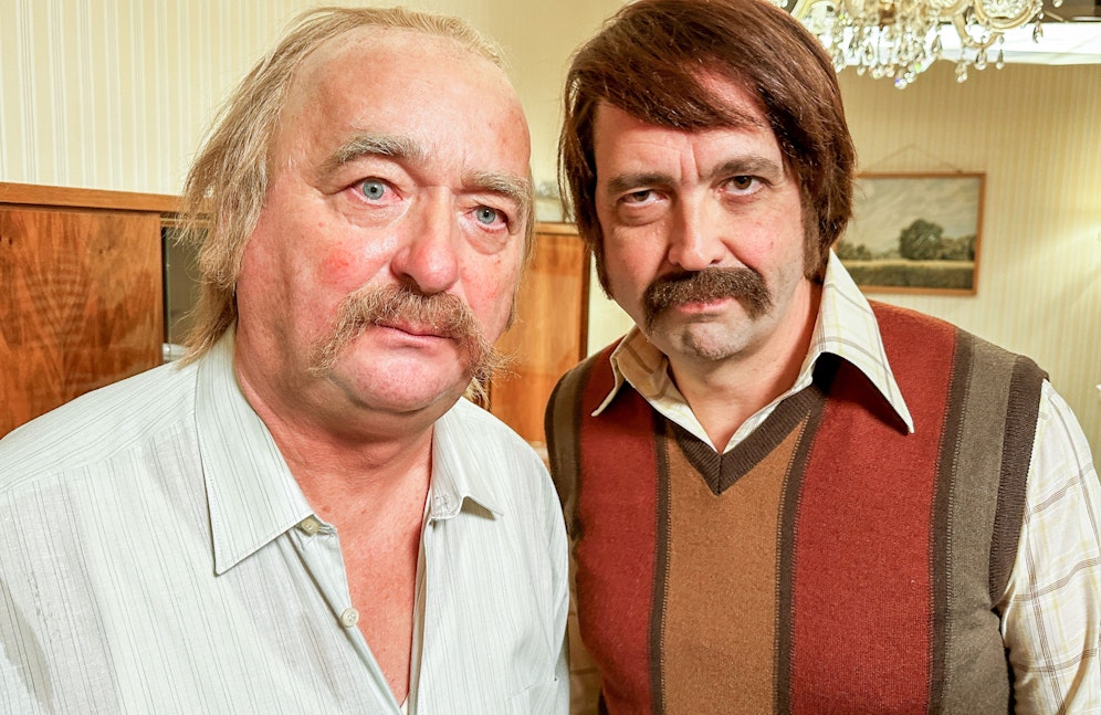 Andreas Vitasek (l.) und Gerald Fleischhacker (r.) sind kaum wiederzuerkennen.