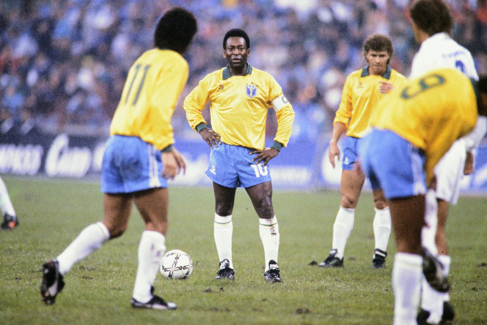 Pelé im Brasilien-Trikot