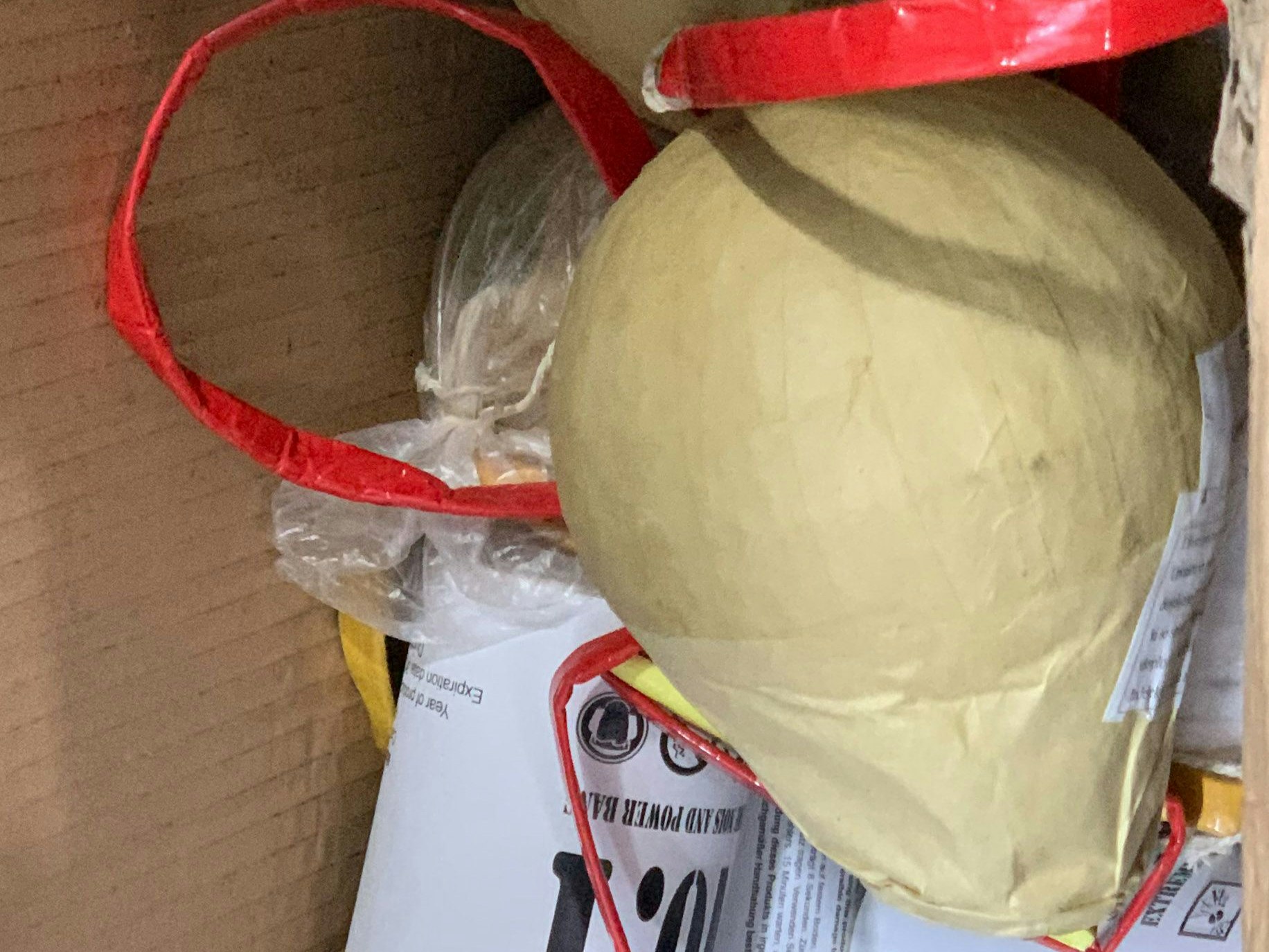 Eine "Kugelbombe" des Typs F4.