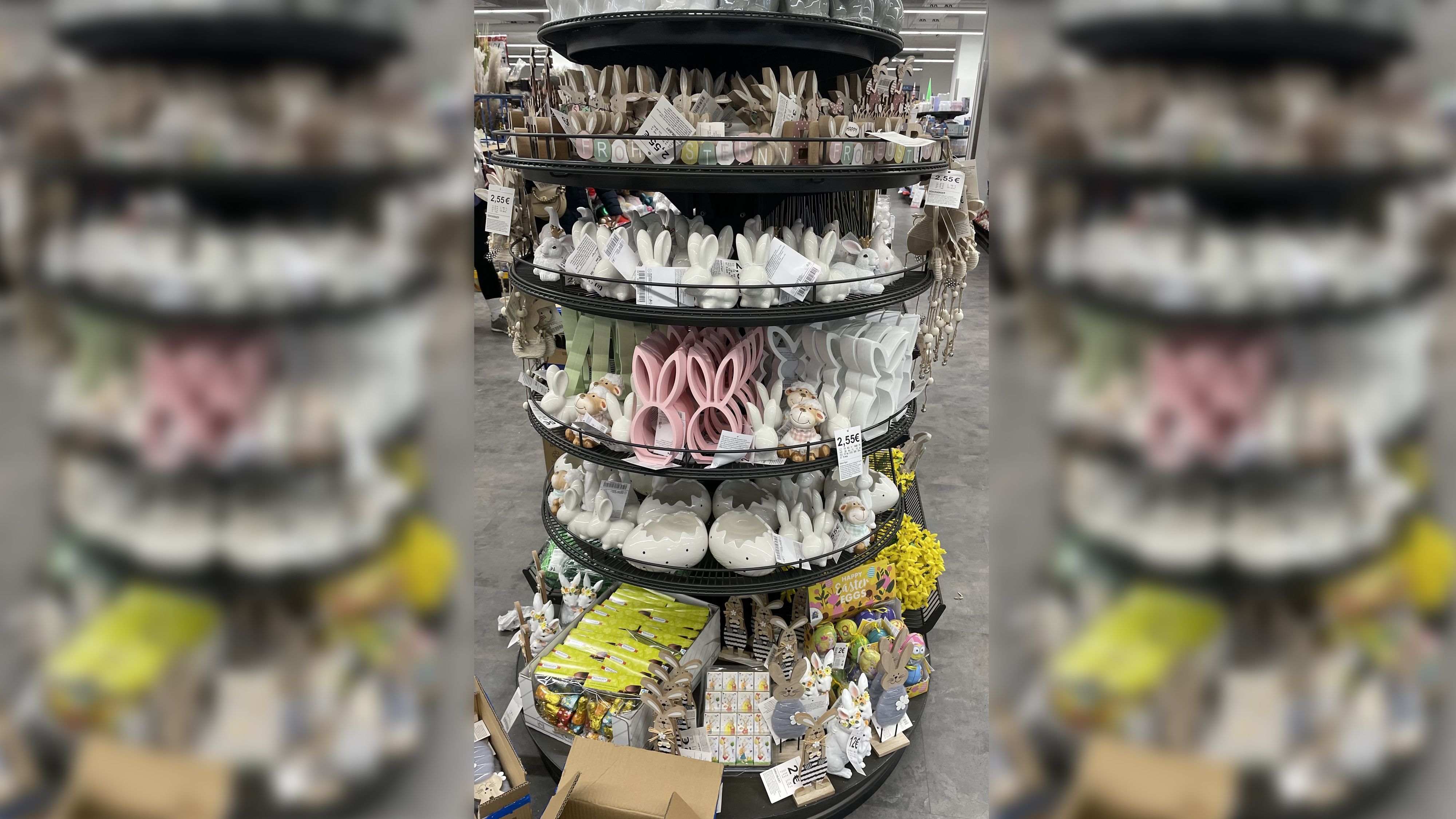 Kurz nach Weihnachten – Wiener Shop verkauft Oster-Deko