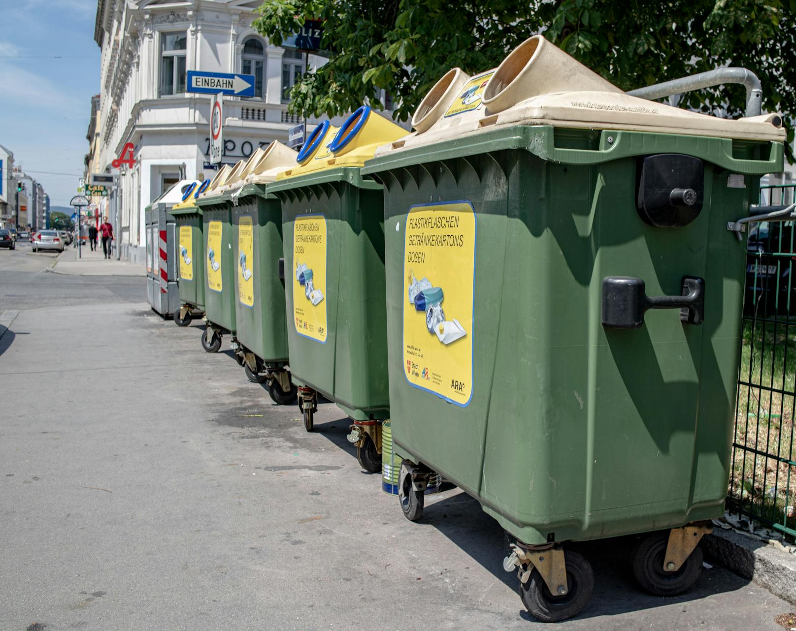 Seit 1. Jänner gilt eine neue Müllsammlung. Alle Verpackungen – außer Glas und Papier – werden in der Gelben Tonne bzw. im Gelben Sack gesammelt.