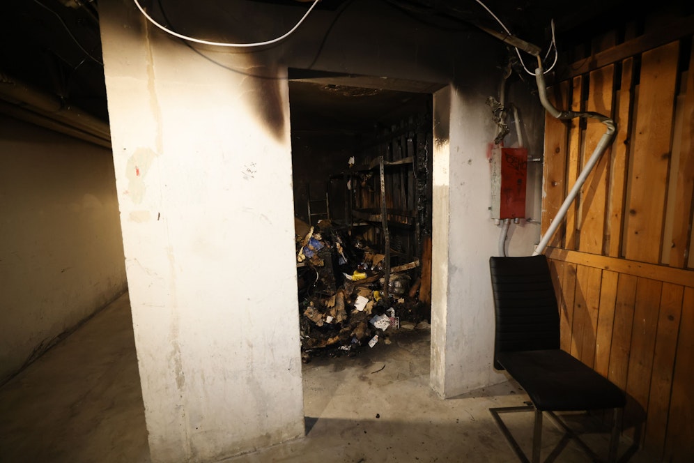 In einem Gemeindebau am Rennbahnweg treibt seit einiger Zeit ein Feuerteufel sein Unwesen.&nbsp;