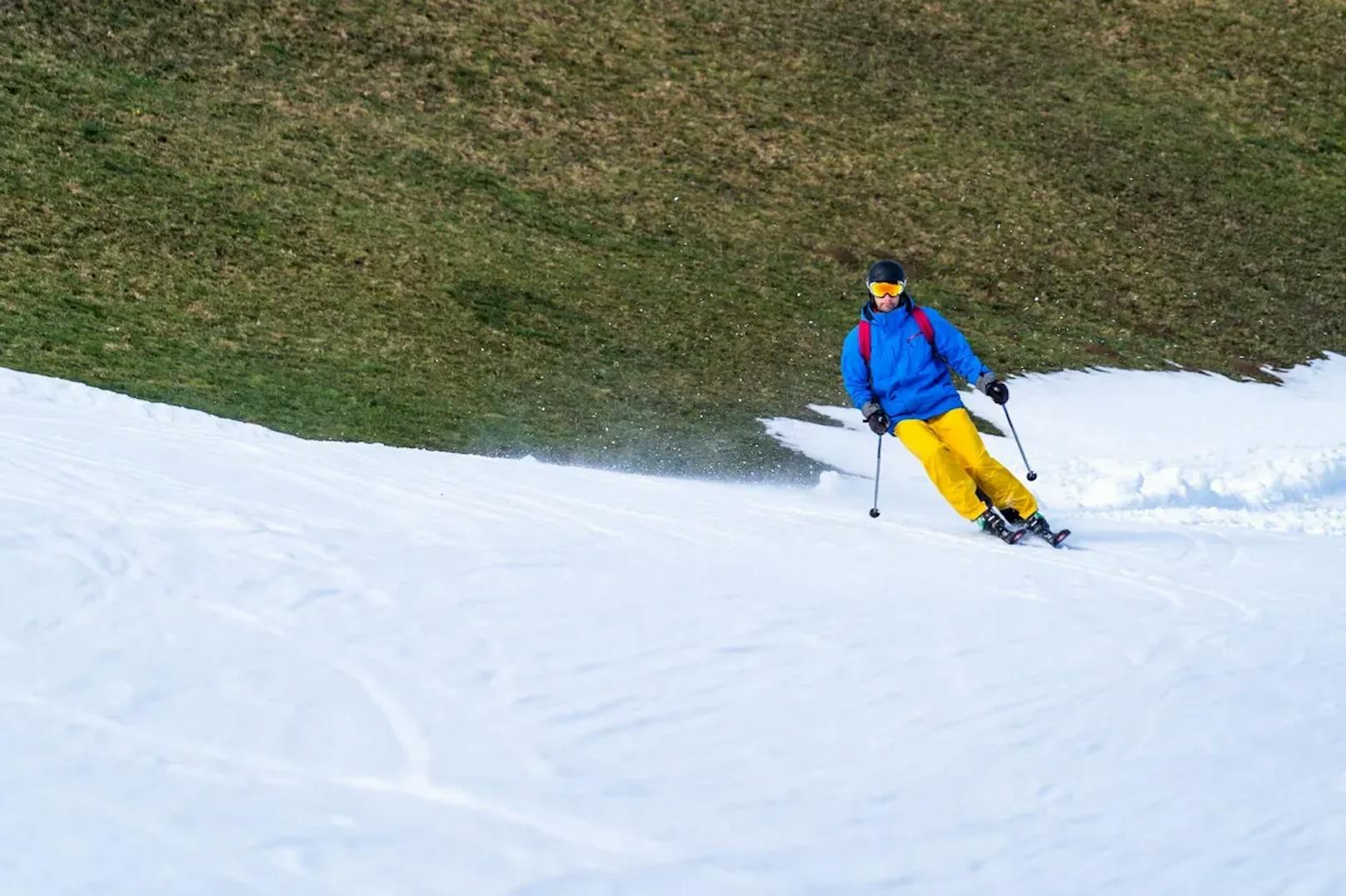 Skifahrern bietet sich in den meisten Skigebieten ein trauriges Bild.