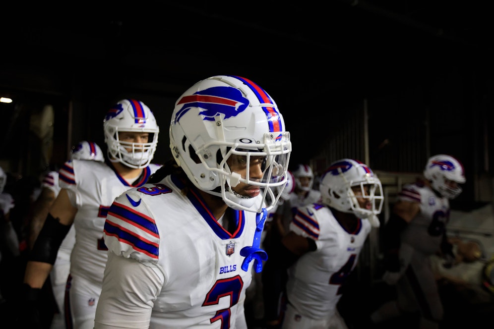 NFL-Spieler Damar Hamlin macht nach seinem Herzstillstand Fortschritte. 