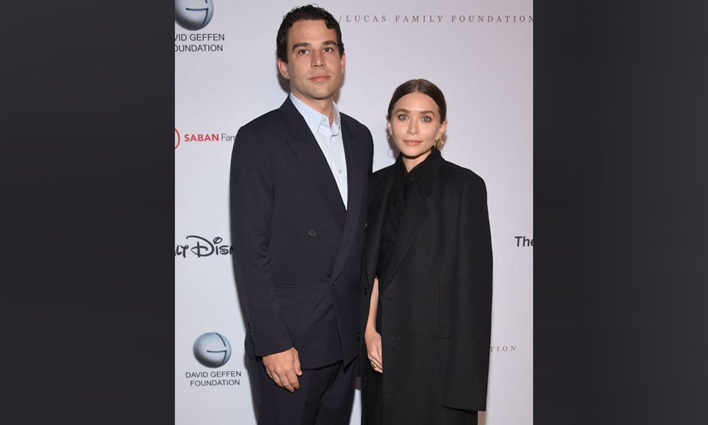 Welche der beiden Olsen-Twins hat ihren Langzeitfreund geheiratet? 