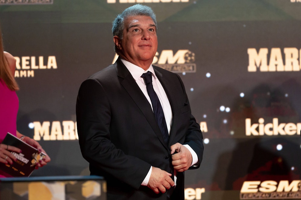 Barcelona-Präsident Joan Laporta glaubt wieterhin an den Start der umstrittenen Super League. 