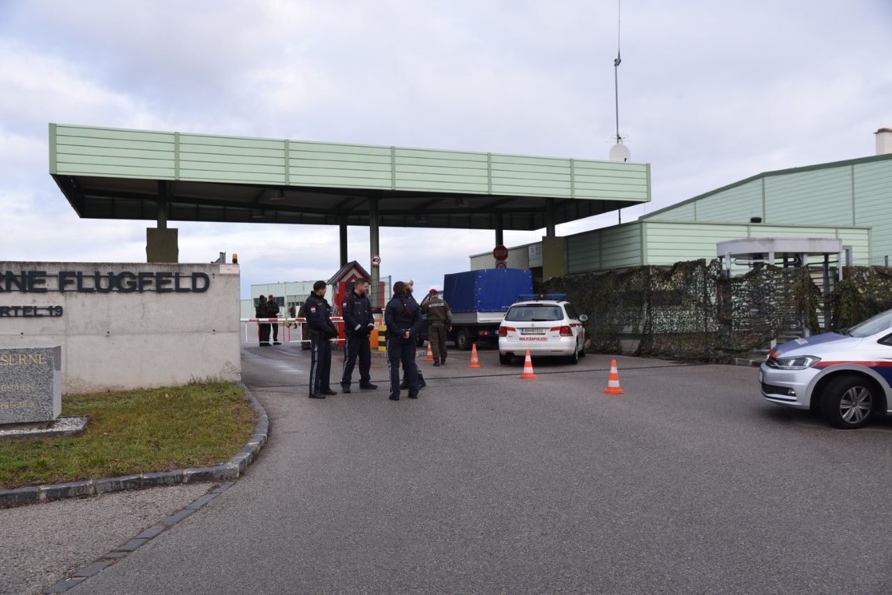 Blut-Drama in Kaserne! Offizier erschoss Wachsoldat