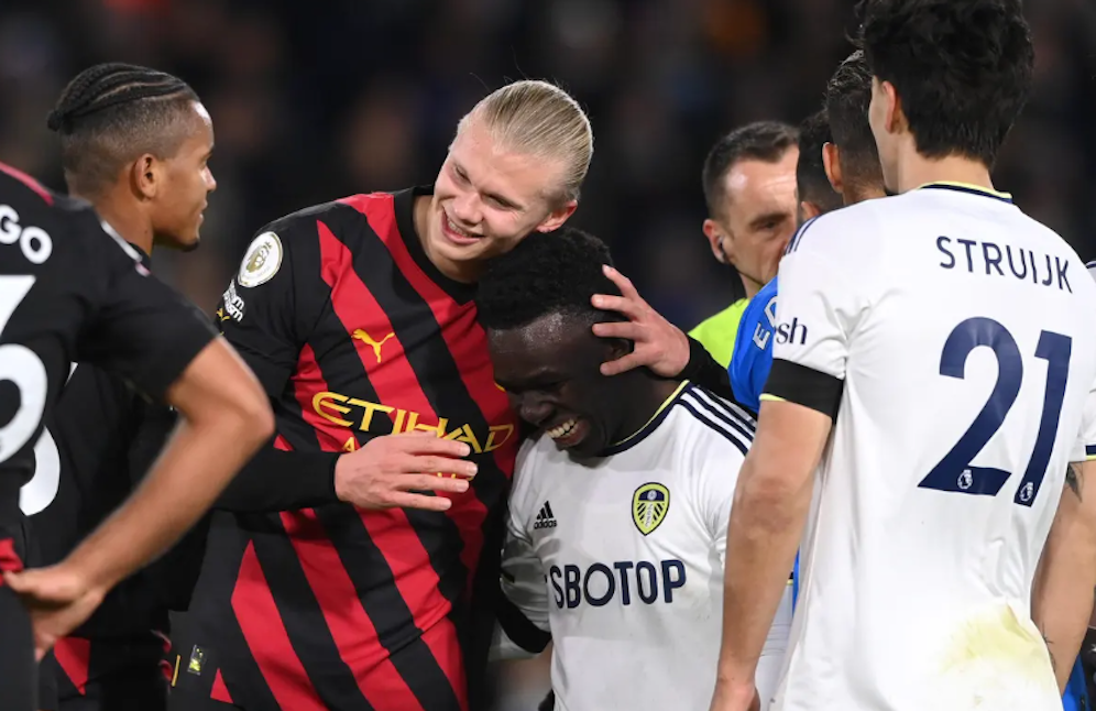 Erling Haaland mit Willy Gnonto