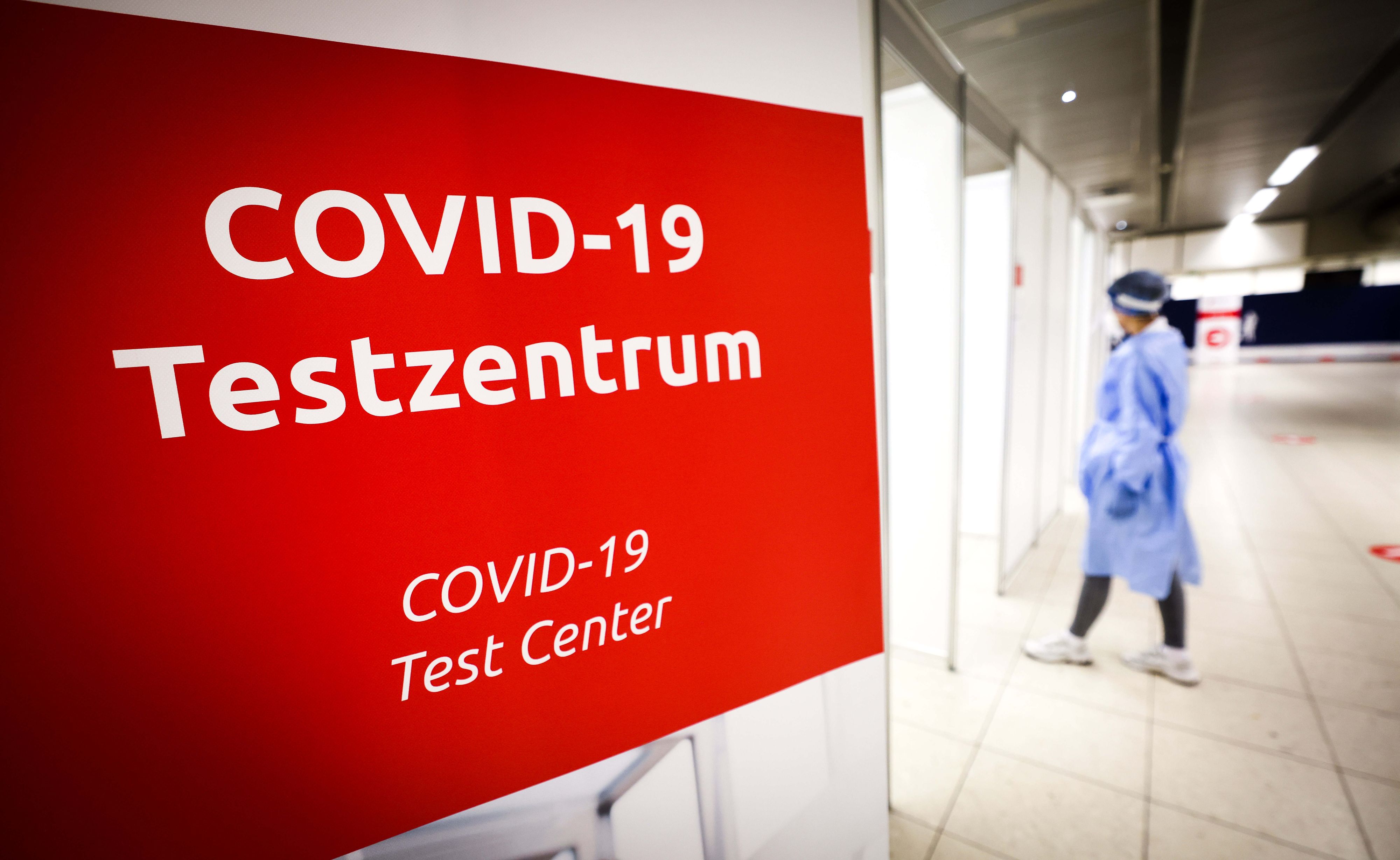 Die Testpflicht für Reisende aus China ist seit Mitternacht in Kraft.