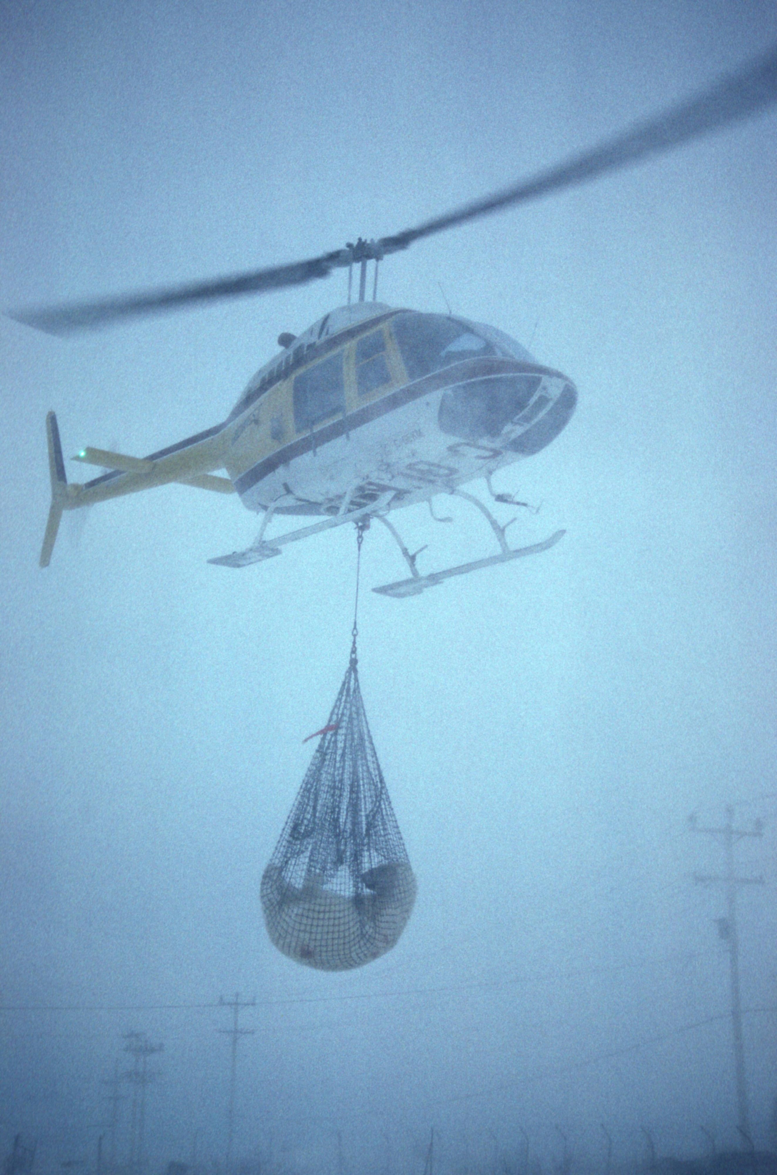 Das Skigebiet Gstaad ließ im alten Jahr per Heli Schnee einfliegen. (Symbolbild)