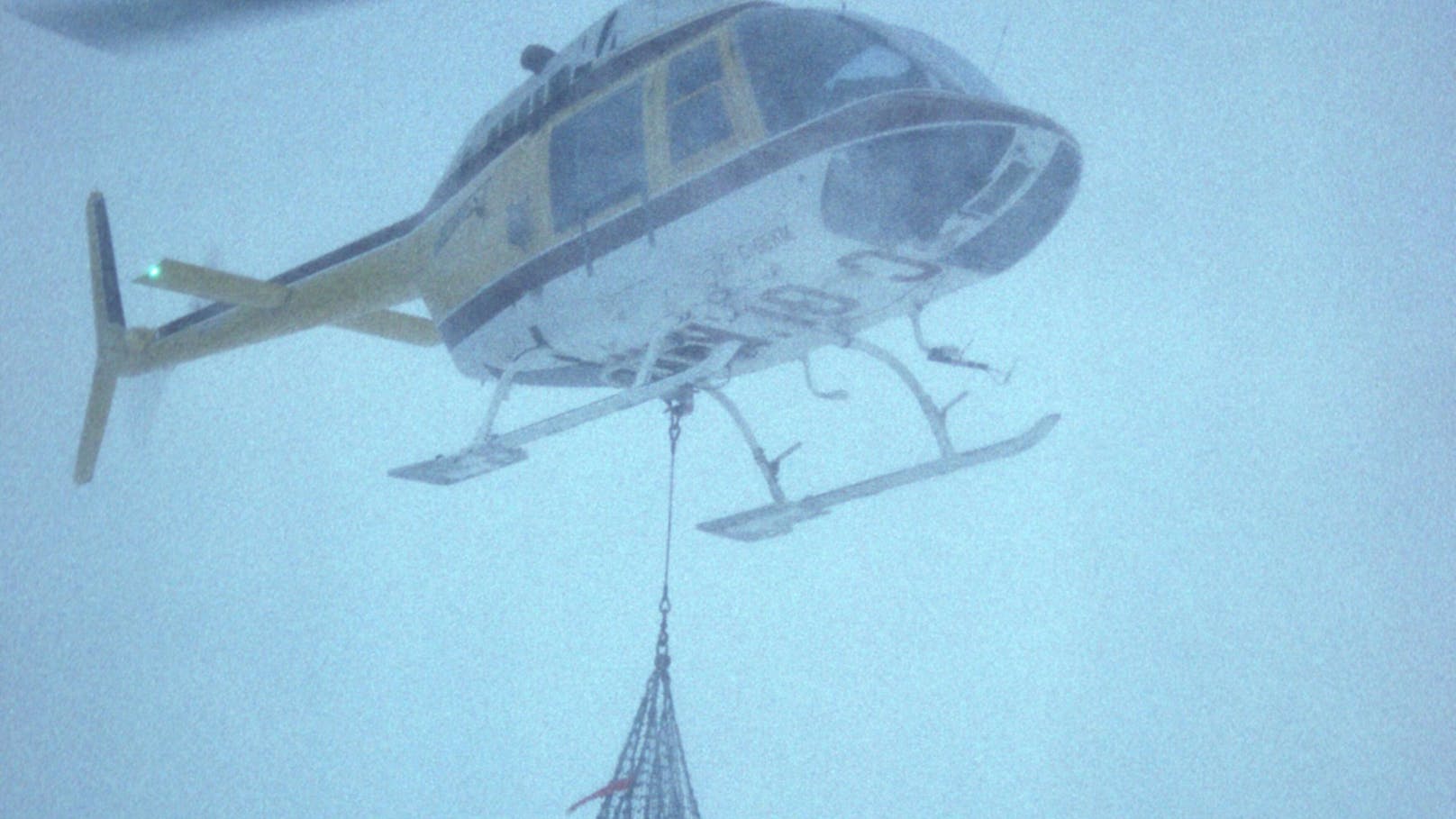 Das Skigebiet Gstaad ließ im alten Jahr per Heli Schnee einfliegen. (Symbolbild)