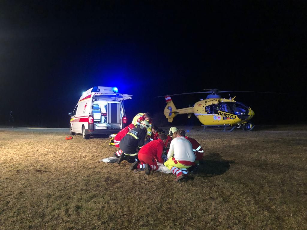 Der Unfall ereignete sich am Freitag gegen 22.30 Uhr im Gemeindegebiet von Langschlag.