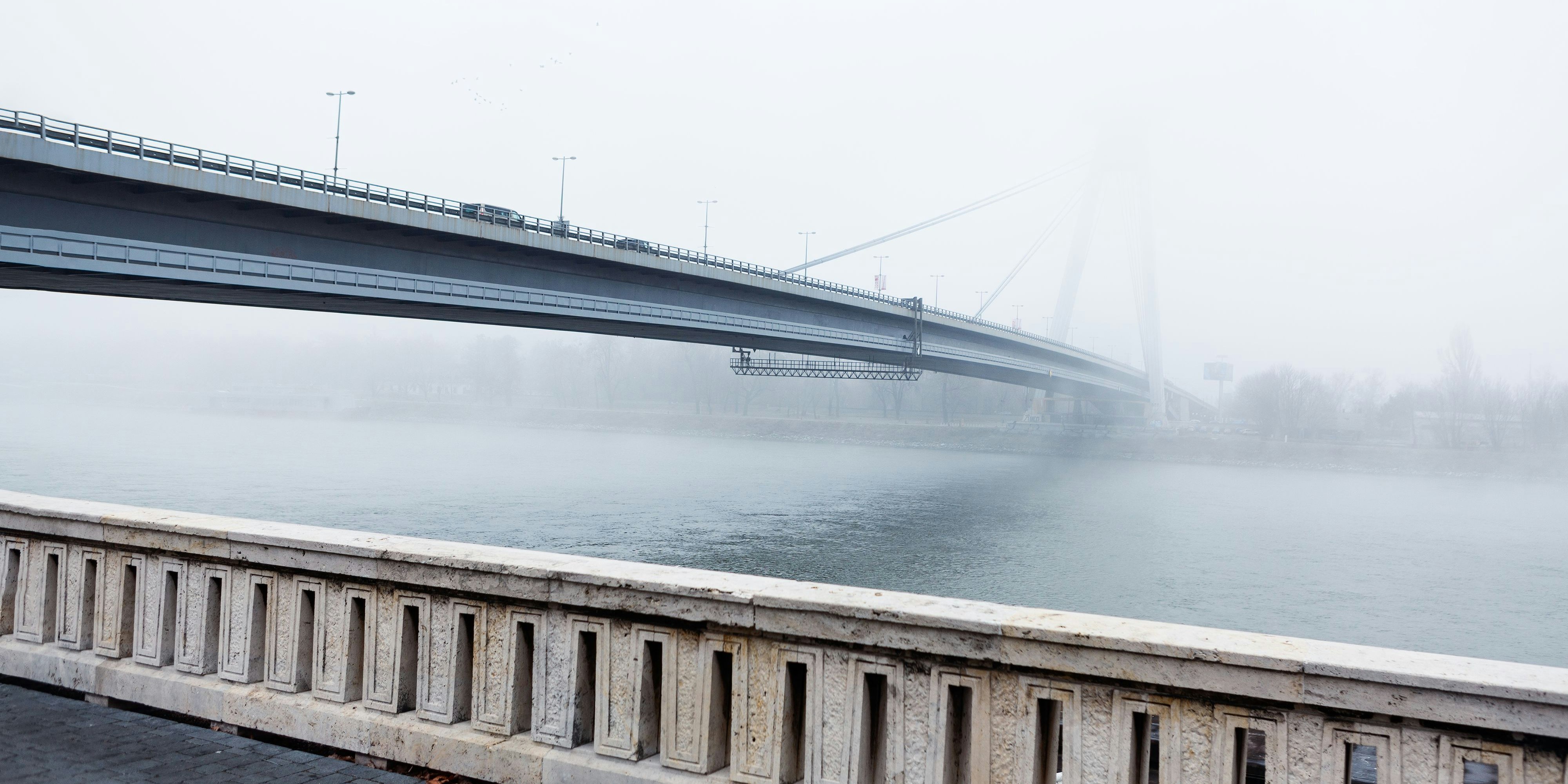 Statt Sonnenschein wird es am Sonntag verbreitet Nebel geben. 