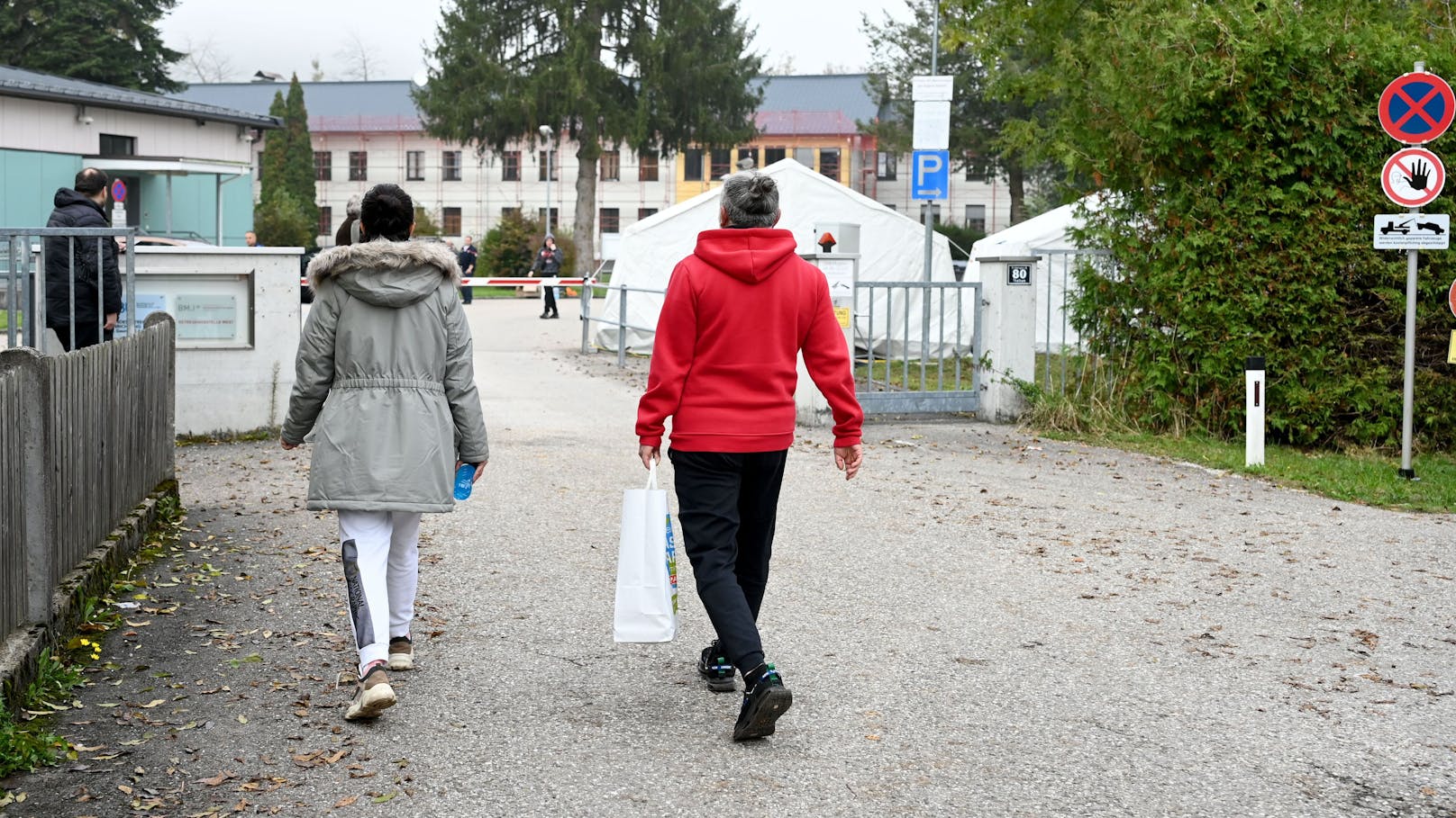 Laut Innenministerium ist der Rückgang auf das Ende der Visa-Freiheit für Tunesier und Inder zurückzuführen.