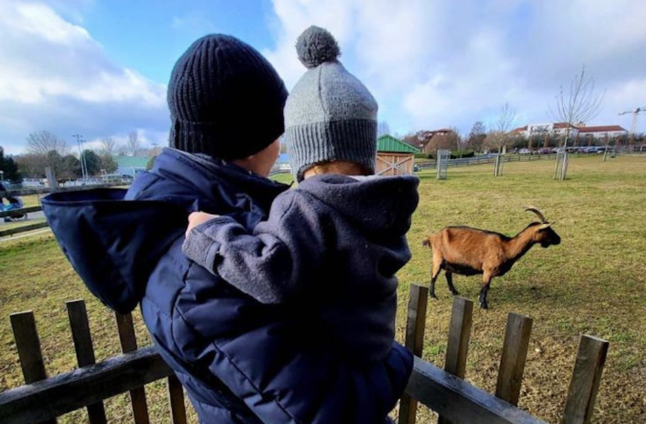 Heute.at - Altkanzler Kurz teilt neue Fotos von Sohn Konstantin