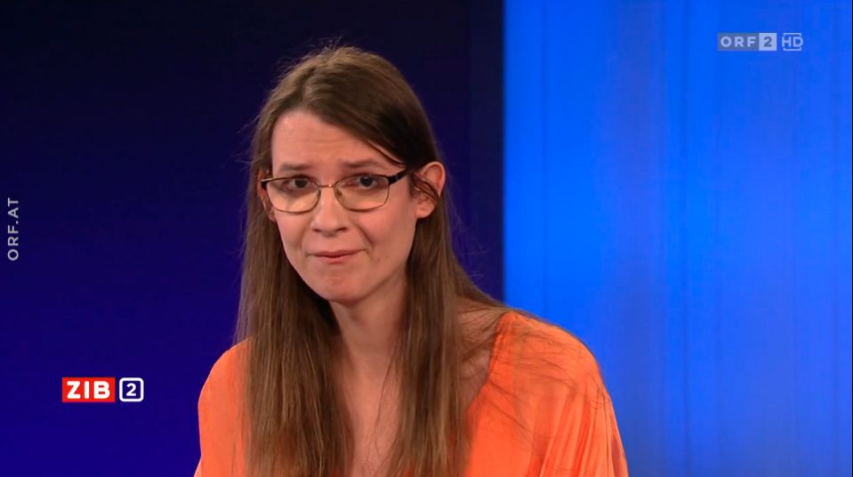 Martha Krumpeck und Claudia Plakolm in der ZIB2 mit Armin Wolf am 9. Jänner 2022.