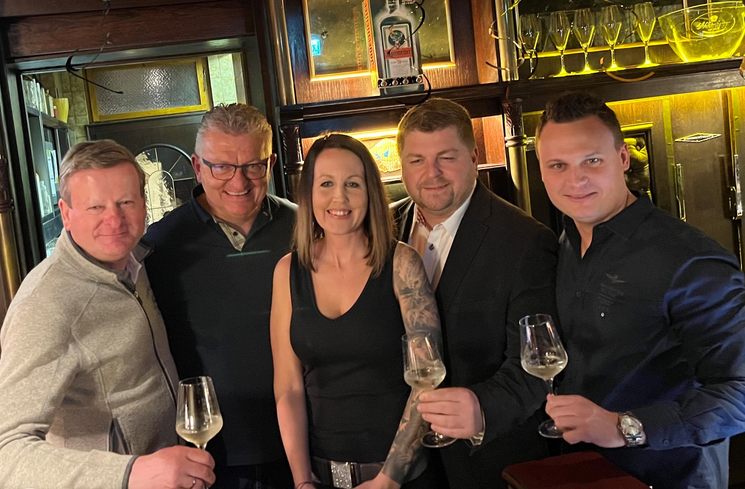 LR Gottfried Waldhäusl, Baby‘O-Chef Franz Zika, GGR Sabrina Hiesinger, BR Andreas Spanring und GR Andreas Bors 