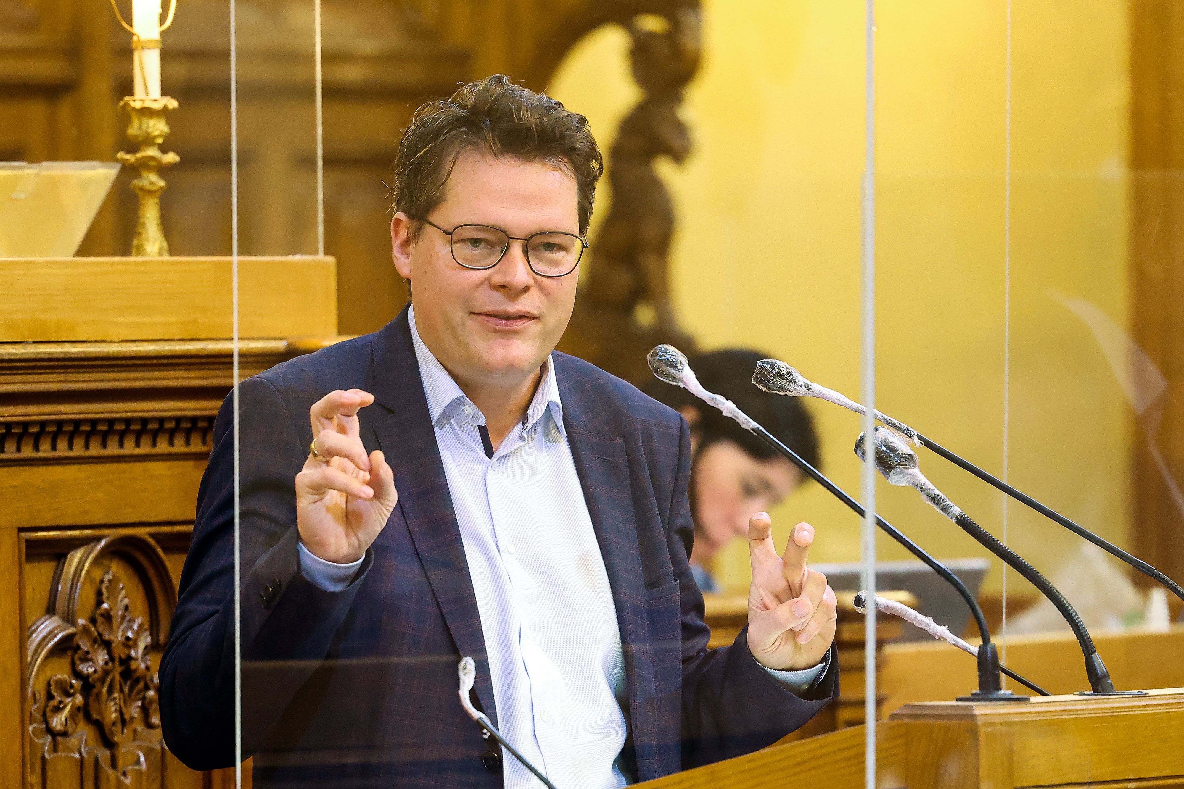 Stadtrat für Klima, Umwelt, Demokratie und Personal, Jürgen Czernohorszky (SPÖ) im Wiener Landtag, Oktober 2022.