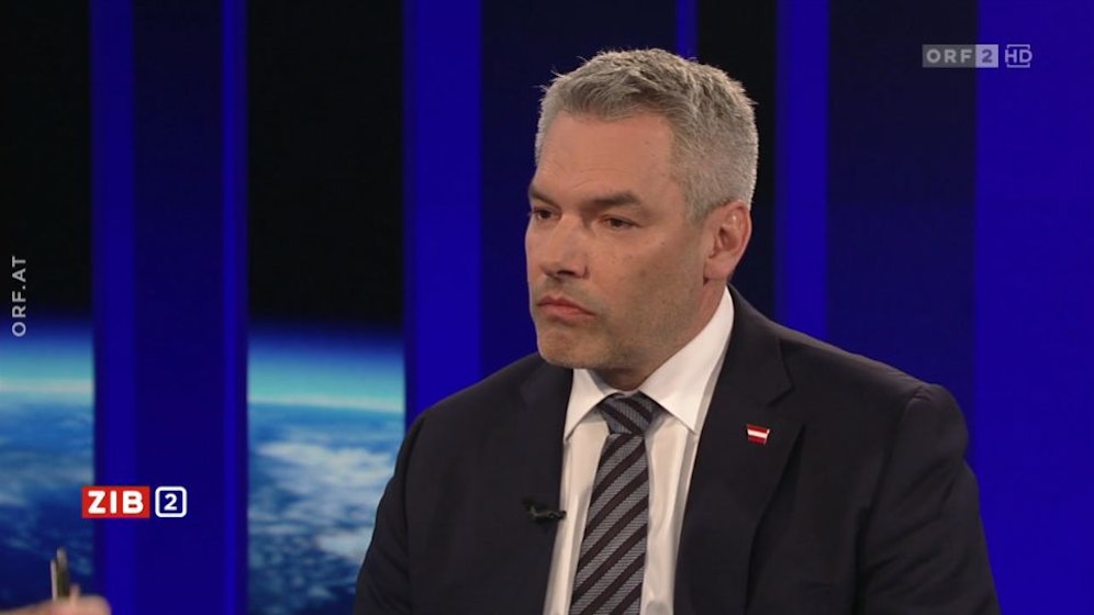 Kanzler Karl Nehammer attackierte im ZIB2-Interview mit Martin Thür mehrfach den ORF-Moderator direkt.