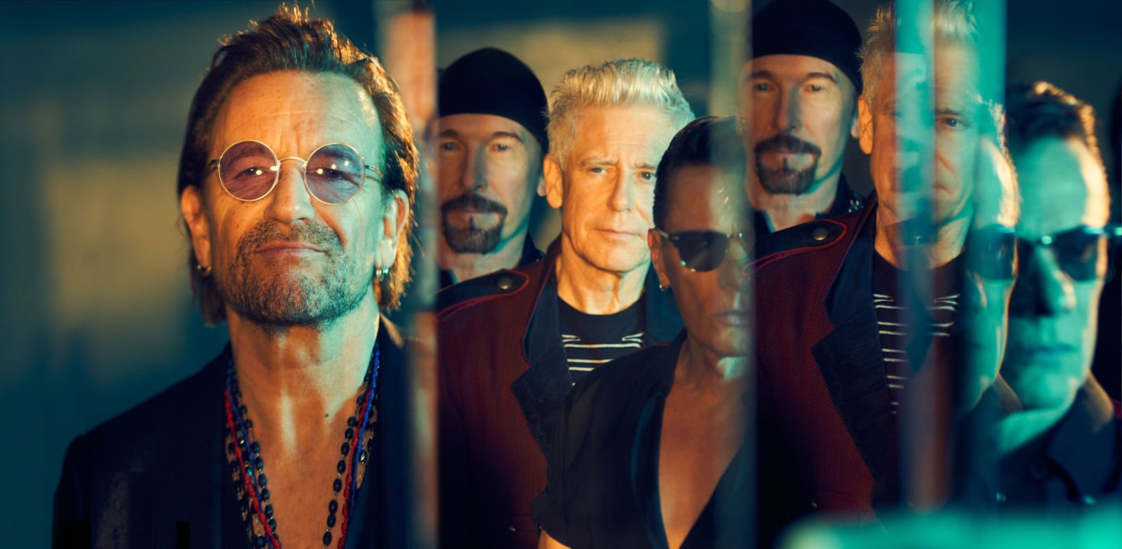 Auf ihrem neuen Album covern sich U2 jetzt selbst