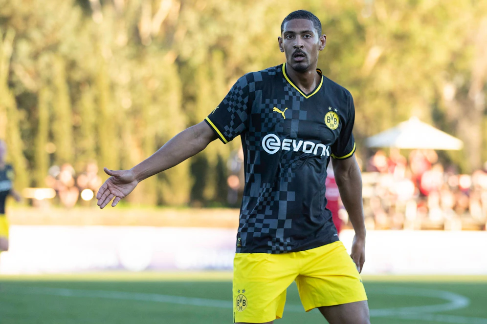 Sebastien Haller feierte sein Debüt im Dortmund Trikot.