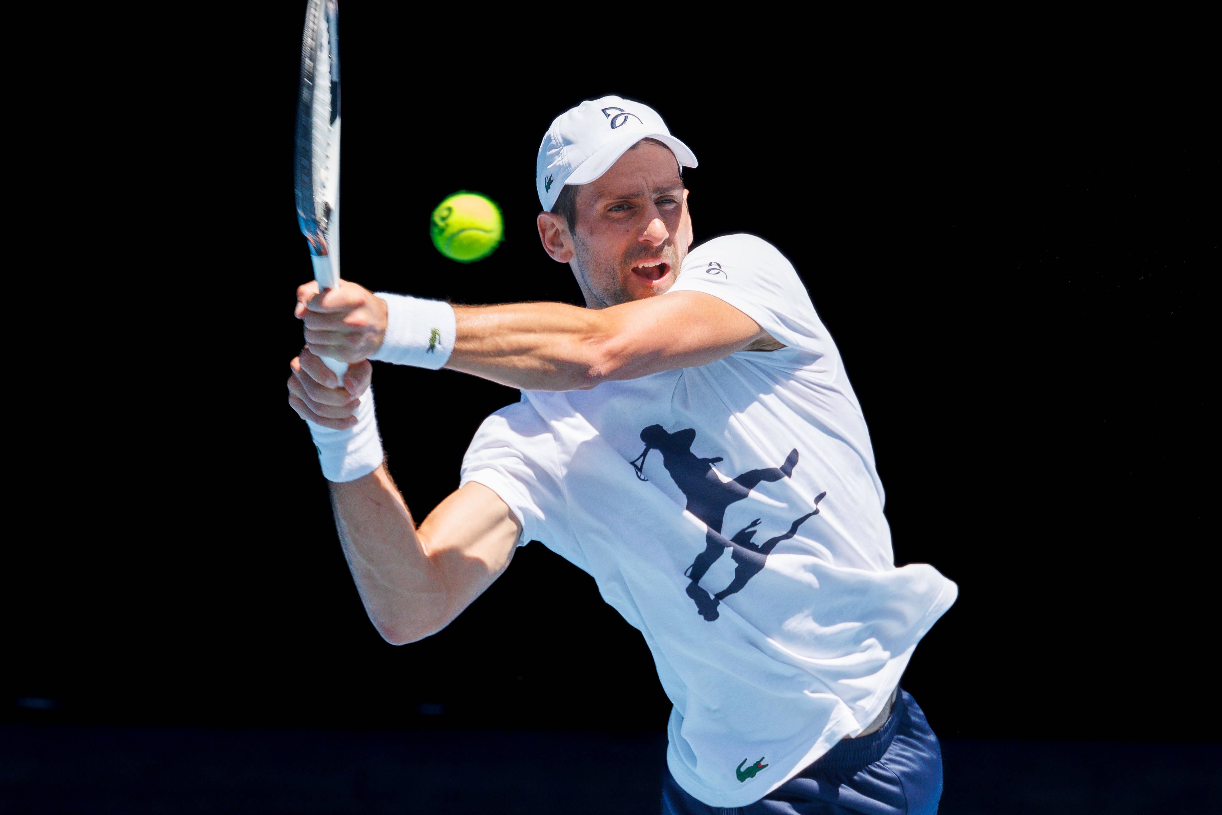 Tennis-Star Novak Djokovic musste ein Testspiel abbrechen. 