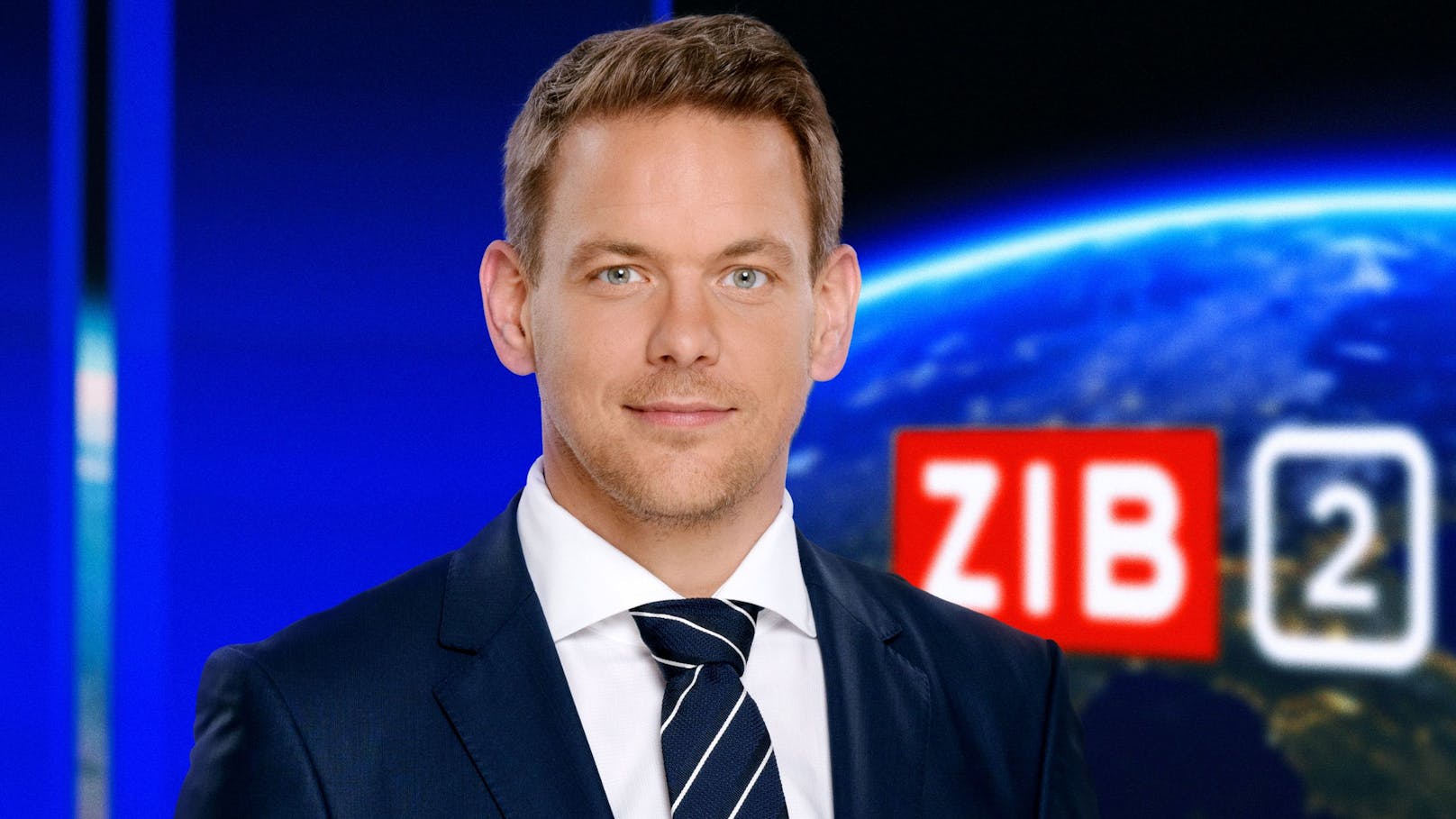Martin Thür moderiert die ZIB2 im ORF.