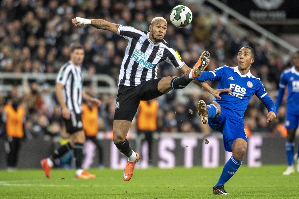 Newcastle-Star Joelinton.
