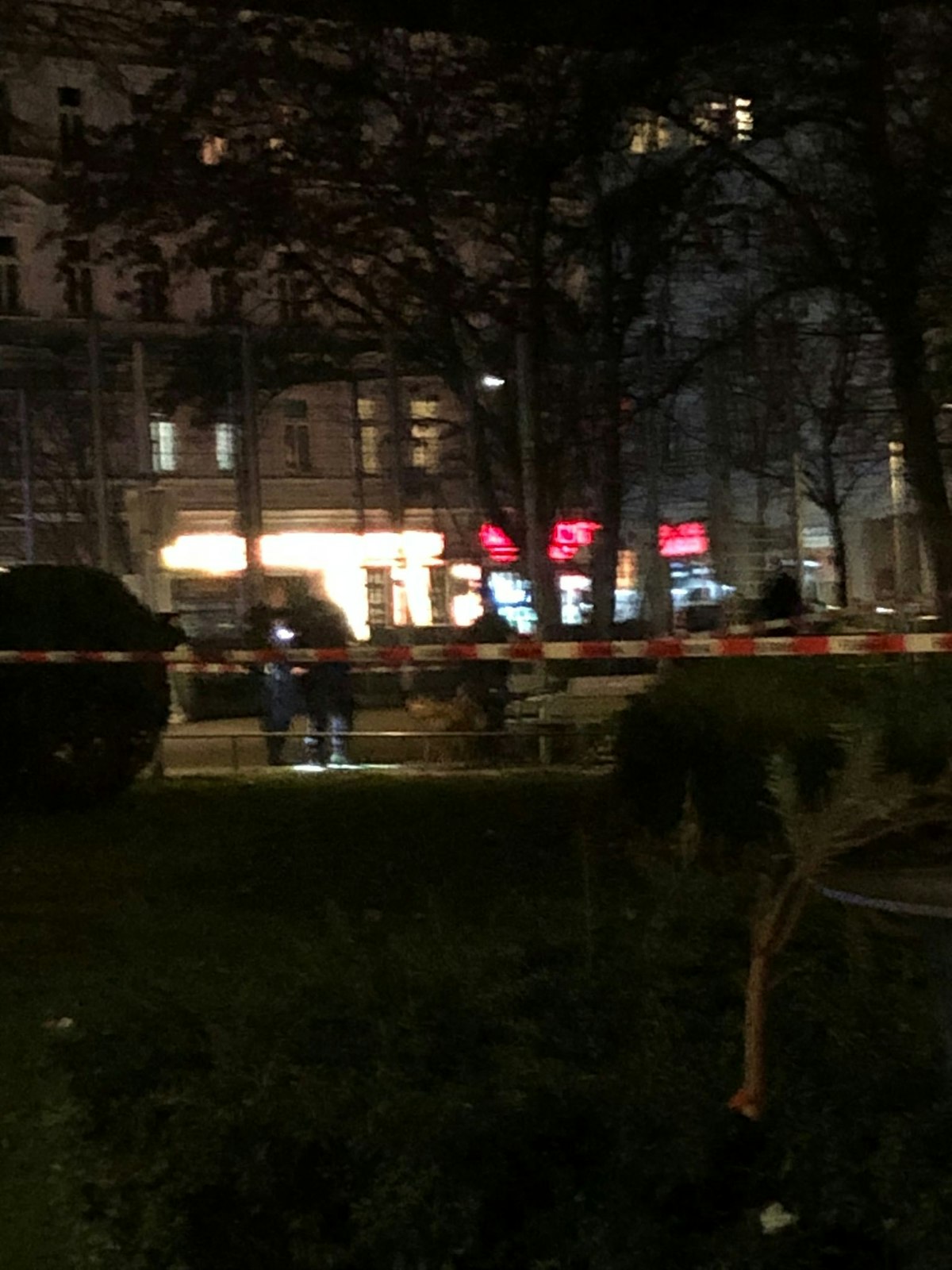 Eine Messer-Attacke am Wiener Keplerplatz sorgte für einen Polizei-Einsatz.