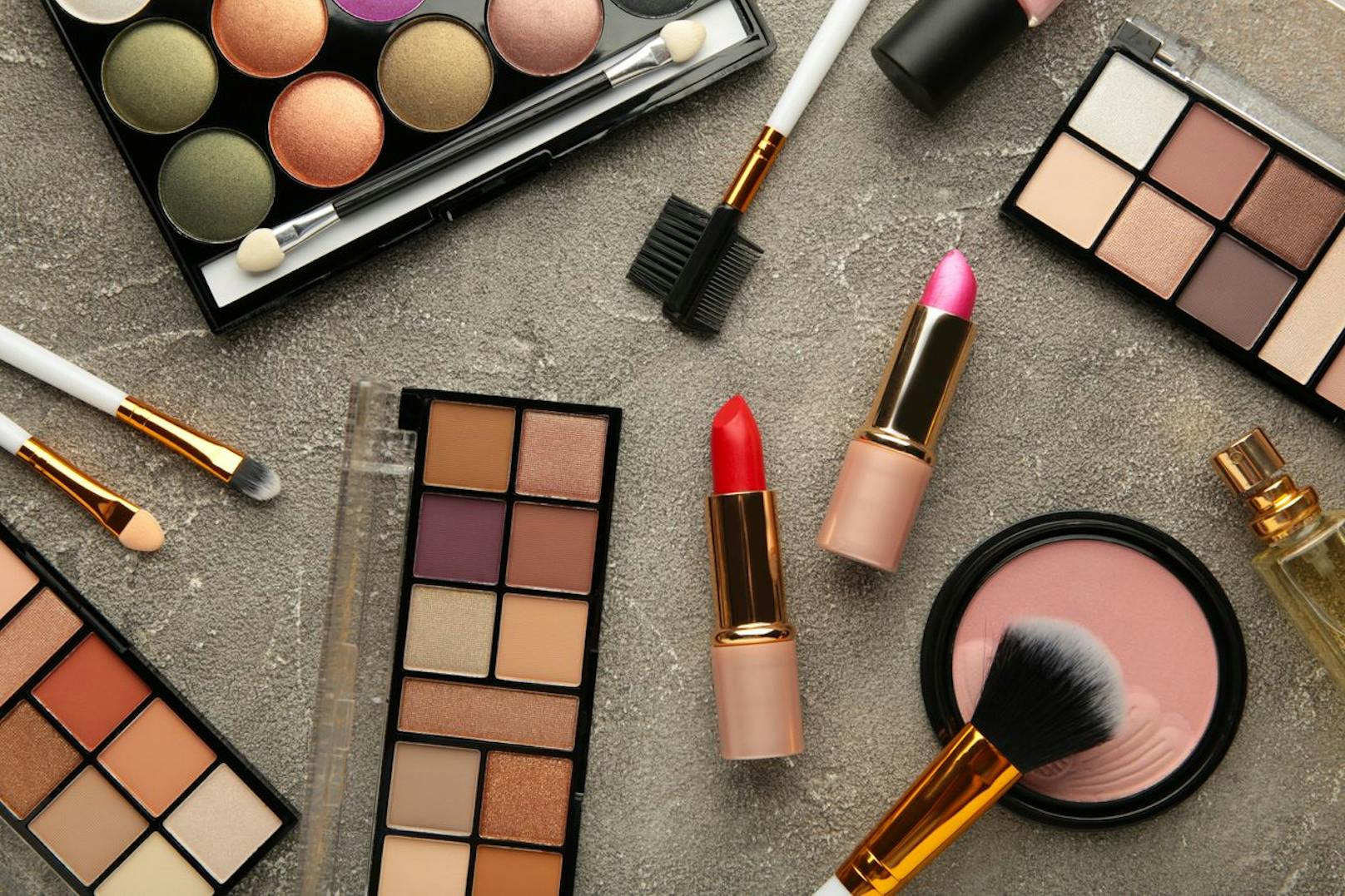 Dein langanhaltendes Make-Up gelingt dir mit diesen Tipps!